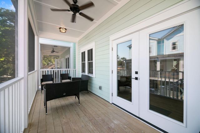 108 E Hudson Avenue, Folly Beach, SC 29439