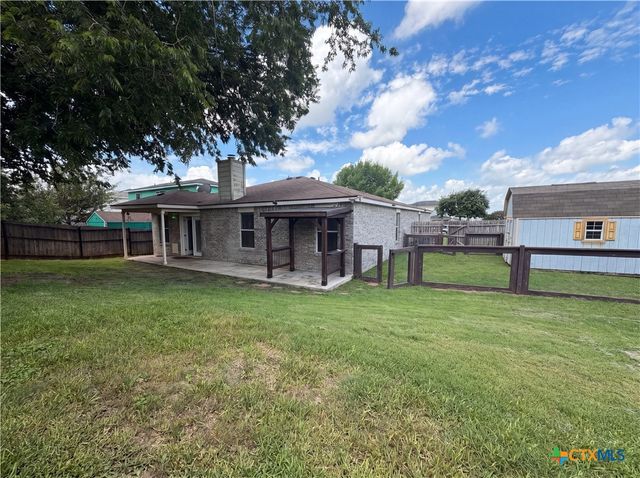 5313 Southern Crossing Drive, Temple, TX 76502