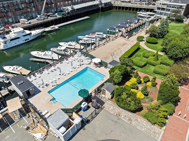28-32 Atlantic Ave 628, Boston, MA 02111