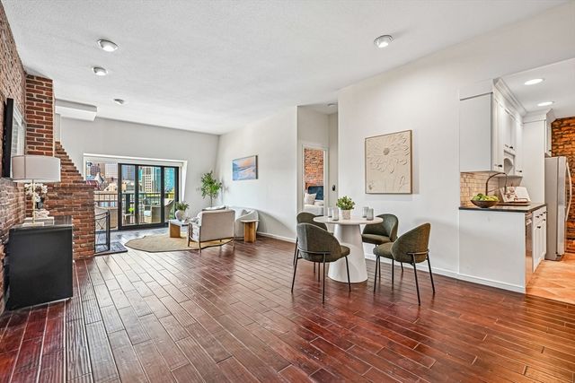 28-32 Atlantic Ave 628, Boston, MA 02111