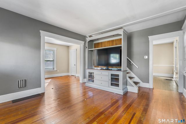 304 Fairview Avenue, Hamden, CT 06514