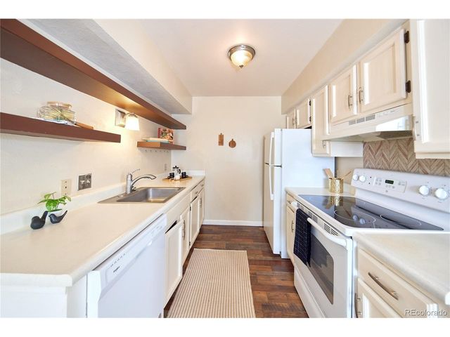 7665 E Eastman Ave 207C, Denver, CO 80231