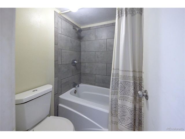 7665 E Eastman Ave 207C, Denver, CO 80231