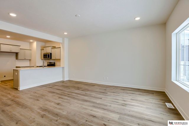 4580 Schilling Court, Bellevue, NE 68133