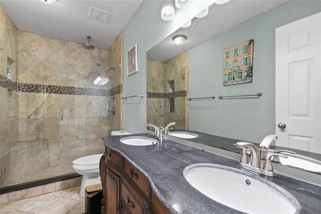 6980 Roswell Road A8, Atlanta, GA 30328