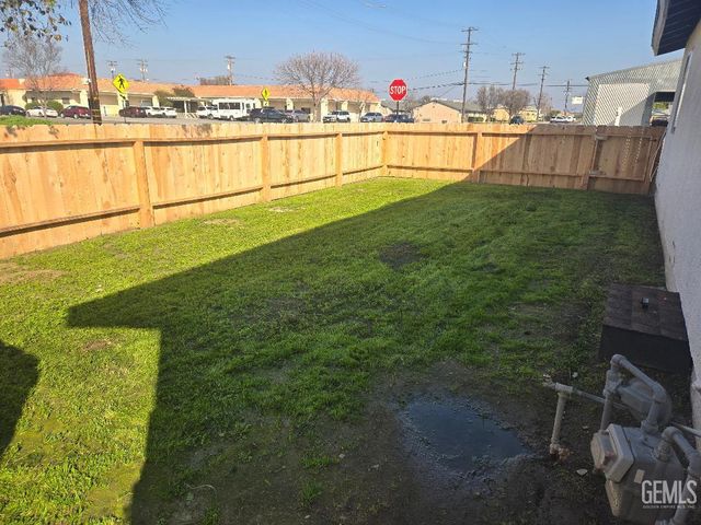 529 Main Street, Delano, CA 93215