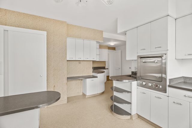 5555 N Sheridan Road 1503, Chicago, IL 60640