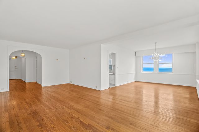 5555 N Sheridan Road 1503, Chicago, IL 60640