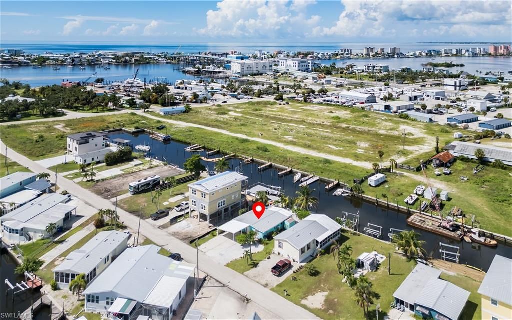 847 Oak ST, FORT MYERS BEACH, FL 33931 — exterior