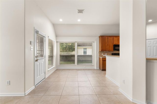 18634 Summercliff Lane, Tomball, TX 77377