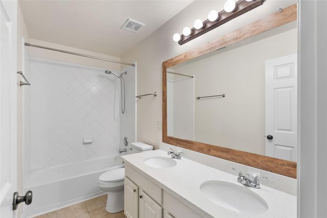 18634 Summercliff Lane, Tomball, TX 77377