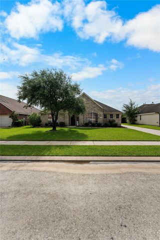 18634 Summercliff Lane, Tomball, TX 77377