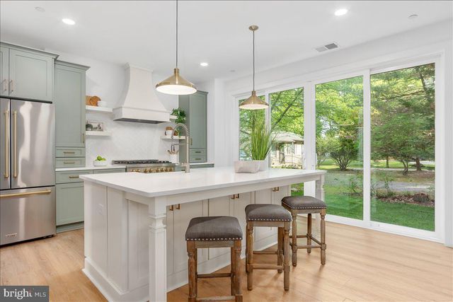 807 RADCLIFF AVE, Saint Michaels, MD 21663