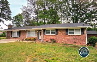 1227 Dove Court, Morrow, GA 30260