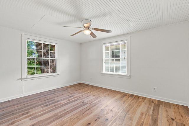 164 W Morningside Dr, Gallatin, TN 37066