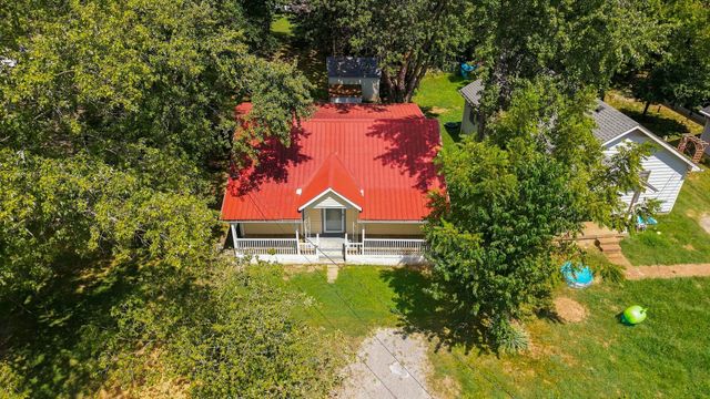 164 W Morningside Dr, Gallatin, TN 37066