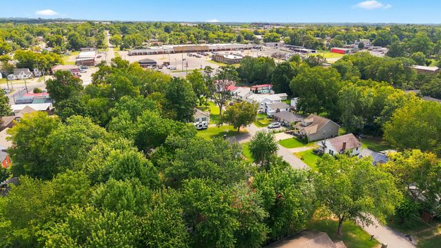 164 W Morningside Dr, Gallatin, TN 37066