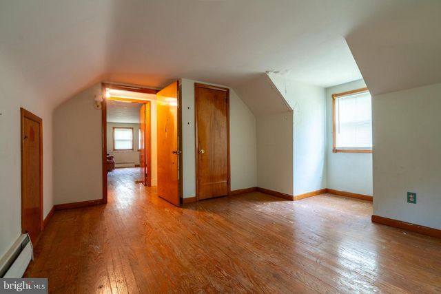 3106 KUTZTOWN RD, East Greenville, PA 18041