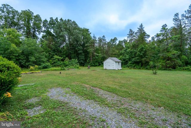 3106 KUTZTOWN RD, East Greenville, PA 18041