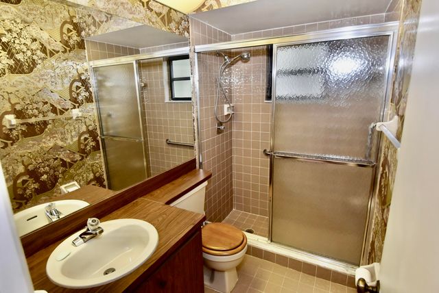 18101 Grove Avenue, Boca Raton, FL 33498