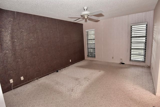 18101 Grove Avenue, Boca Raton, FL 33498