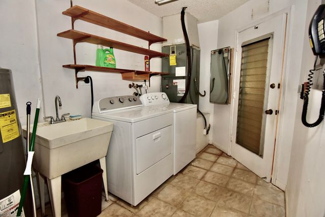 18101 Grove Avenue, Boca Raton, FL 33498