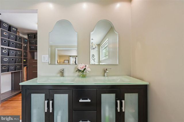 9500 HOLSEY RD, Damascus, MD 20872