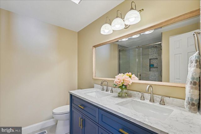 9500 HOLSEY RD, Damascus, MD 20872