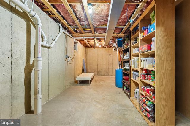 9500 HOLSEY RD, Damascus, MD 20872