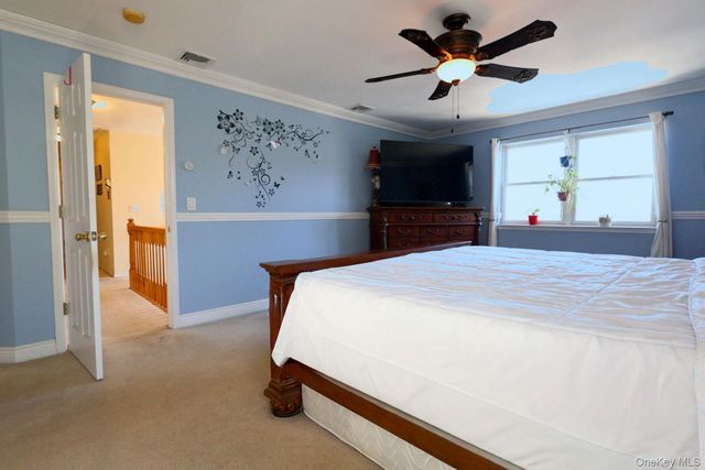 9 Mount Ridge Court, Monroe, NY 10950