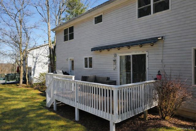 9 Mount Ridge Court, Monroe, NY 10950