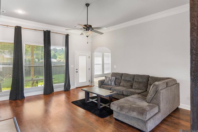 18032 River Landing Dr, Prairieville, LA 70769