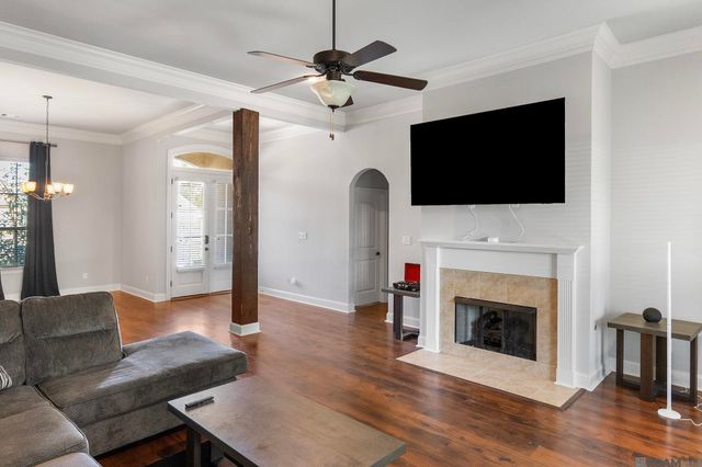 18032 River Landing Dr, Prairieville, LA 70769