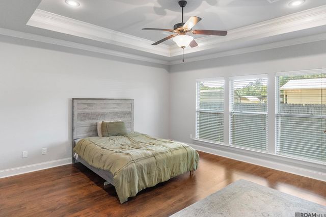 18032 River Landing Dr, Prairieville, LA 70769