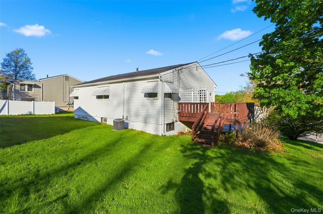 2 Crescent Drive, Beacon, NY 12508
