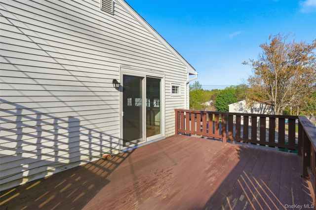 2 Crescent Drive, Beacon, NY 12508