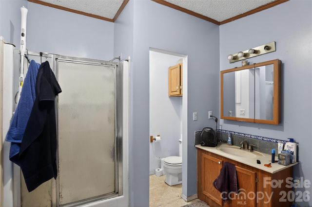 284 Paul Gosnell Road, Marshall, NC 28753