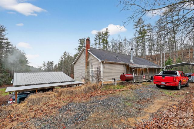284 Paul Gosnell Road, Marshall, NC 28753