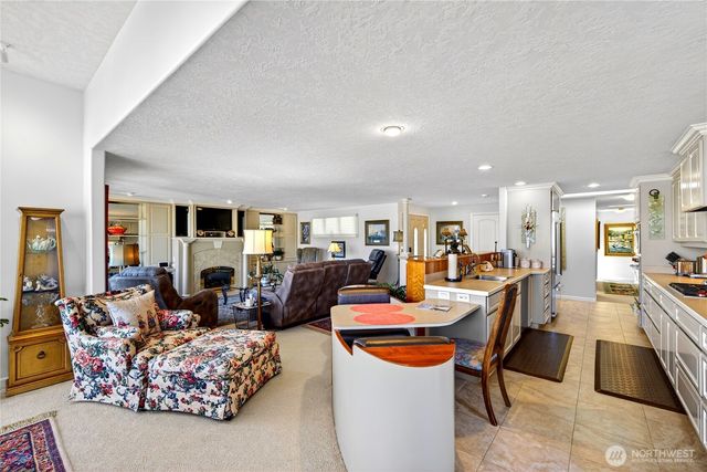 1911 Bay Place, Anacortes, WA 98221