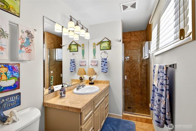 1911 Bay Place, Anacortes, WA 98221