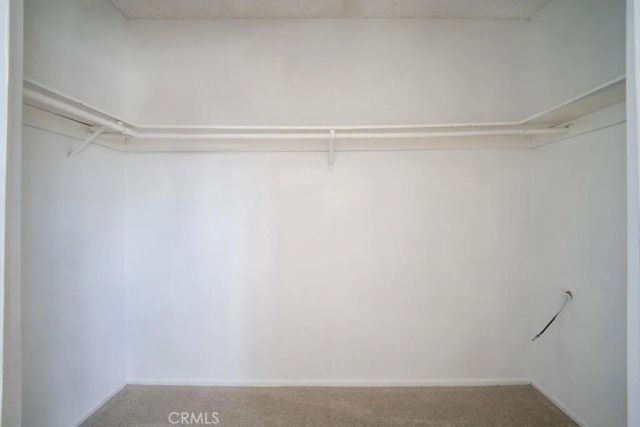 44200 Kingtree 16, Lancaster, CA 93534