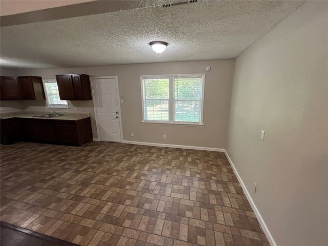 11303 Trail Lane, Balch Springs, TX 75180