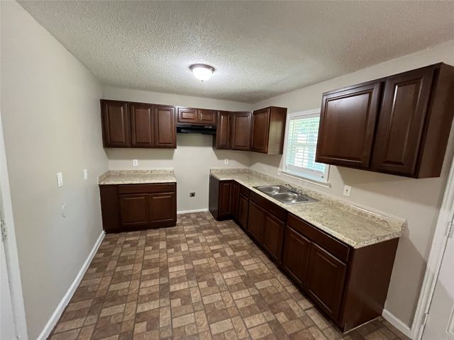 11303 Trail Lane, Balch Springs, TX 75180