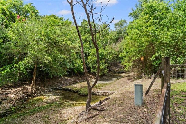 7229 S Brook DR, Austin, TX 78736
