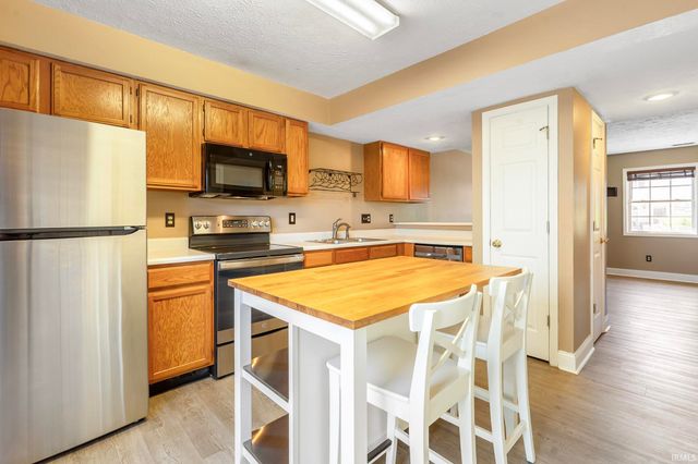 765 E Sherwood Hills Drive, Bloomington, IN 47401