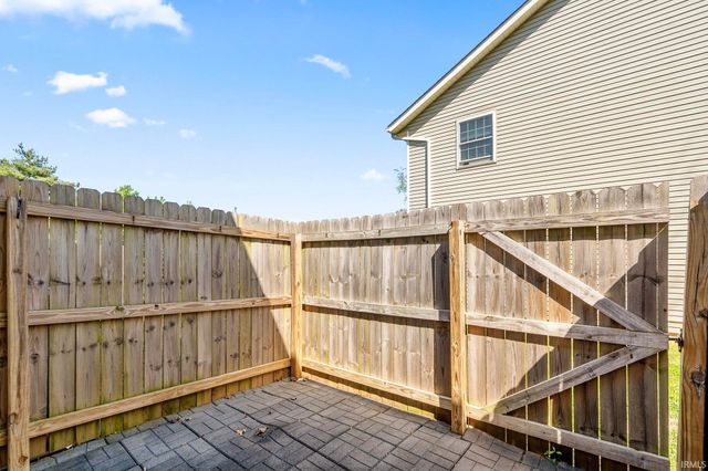 765 E Sherwood Hills Drive, Bloomington, IN 47401