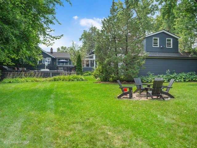 414 Chicago Avenue, Clarendon Hills, IL 60514