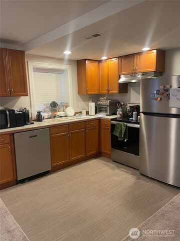 6230 S Langston Road, Seattle, WA 98178