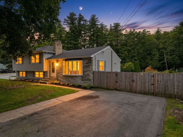 1 SCOTLAND Avenue, Salem, NH 03079
