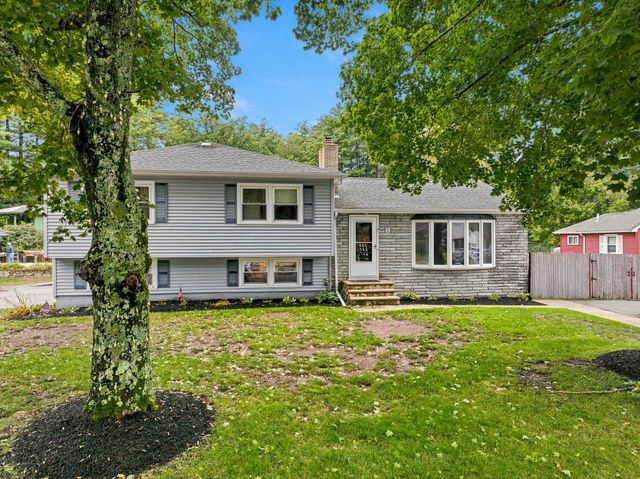 1 SCOTLAND Avenue, Salem, NH 03079